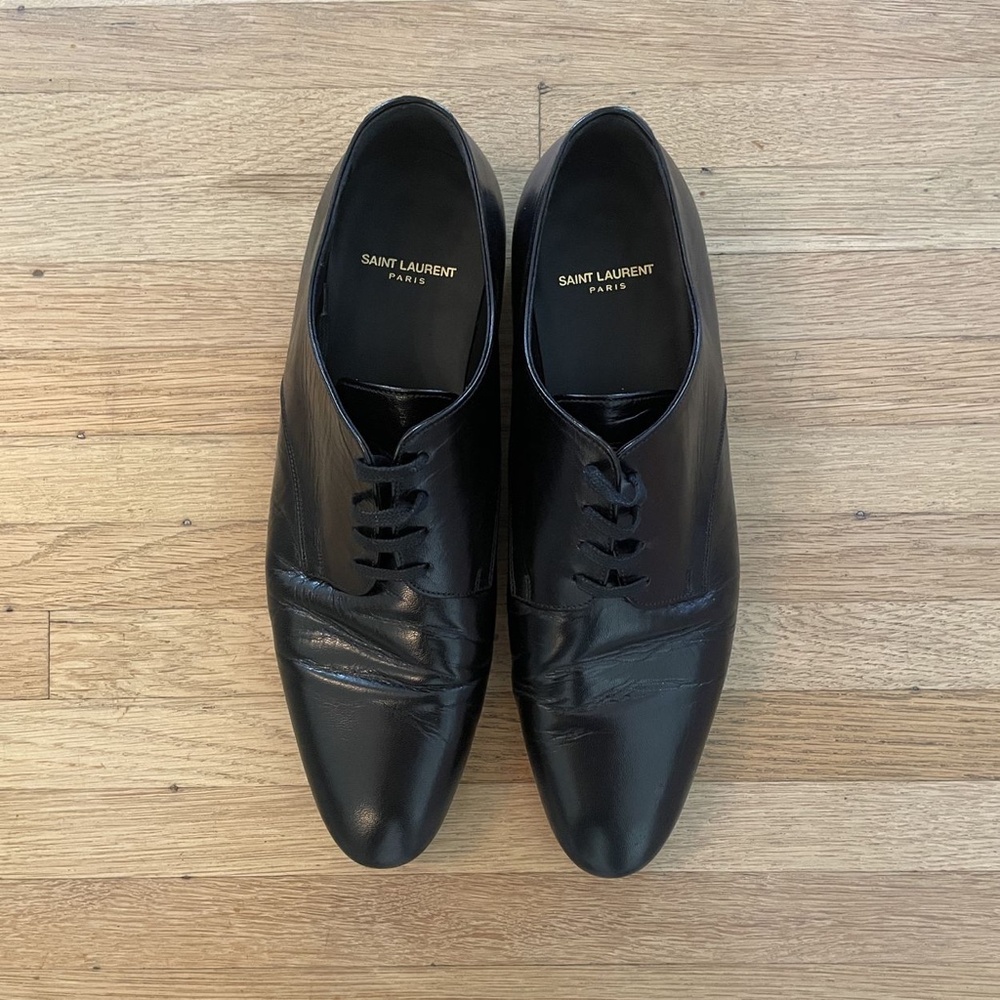 SAINT LAURENT leather dress shoes